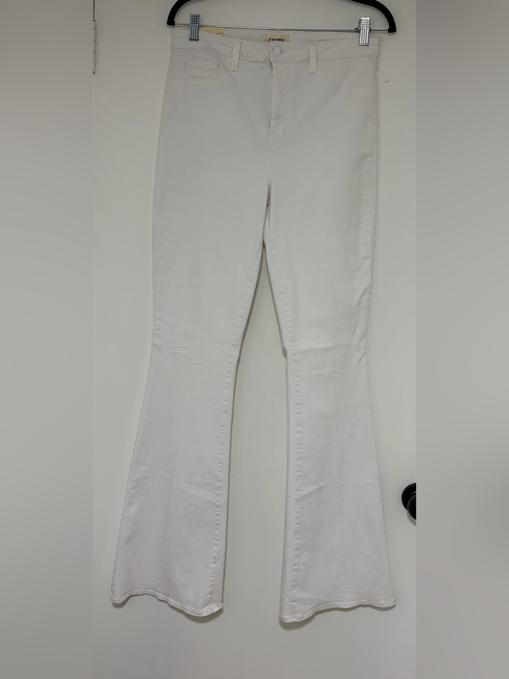 L’Agence Women’s White Marty Ultra High Rise Flare Jeans Size 31 NWT - Picture 3 of 10